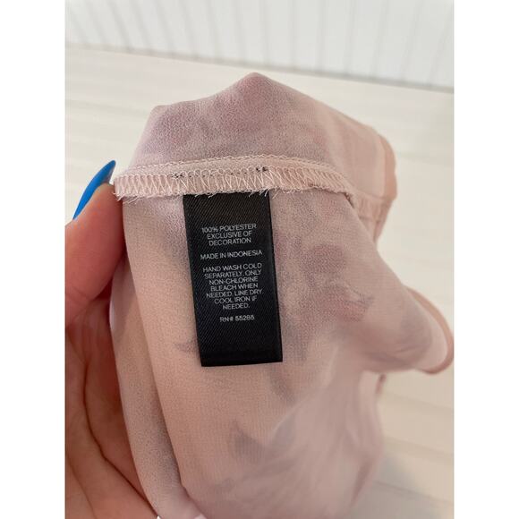 Express Pink Floral Bell Sleeve BLouse & Animal Print Top Womens Bundle Size S - Picture 6 of 9